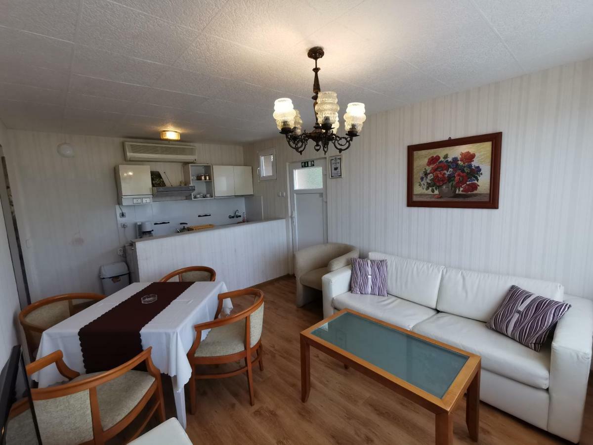 Villa Aqua Pravets Eksteriør billede