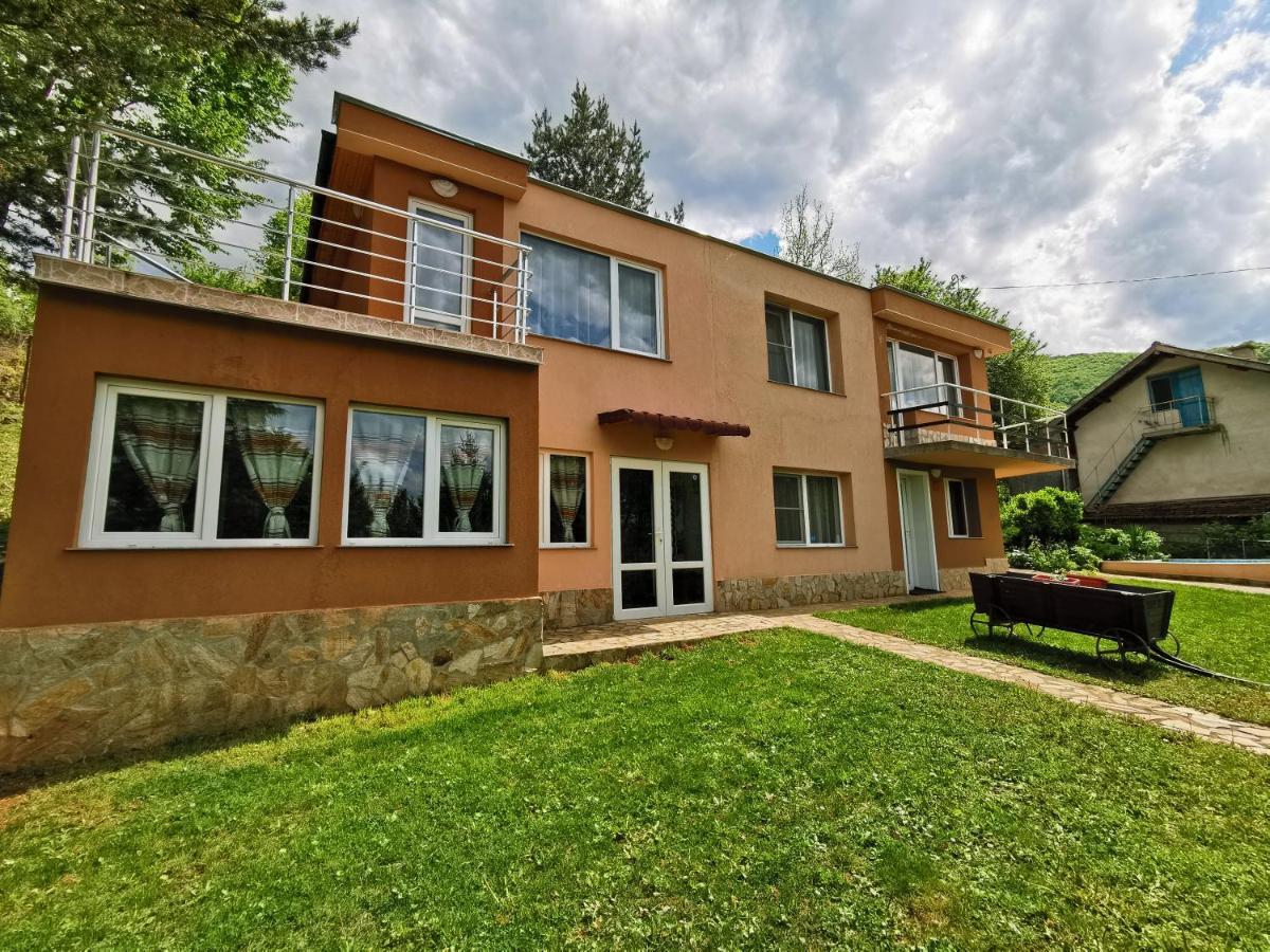 Villa Aqua Pravets Eksteriør billede